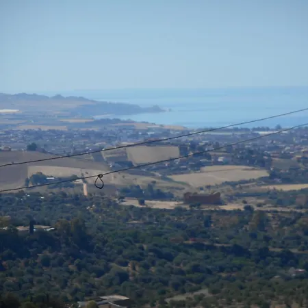 阿纳卡甜美公寓 阿格里真托